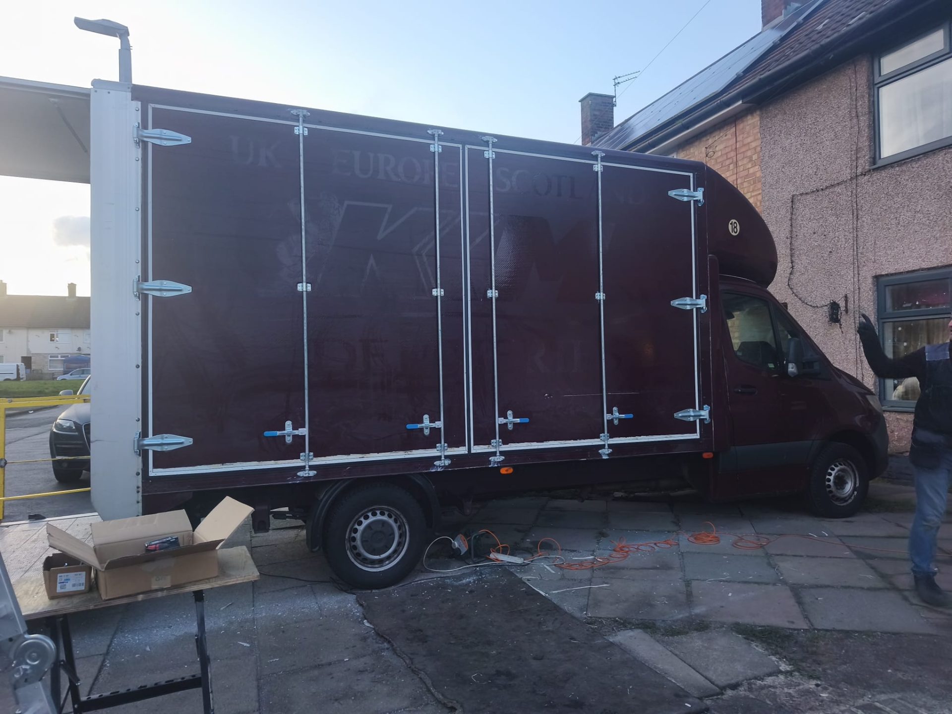 Side door installation